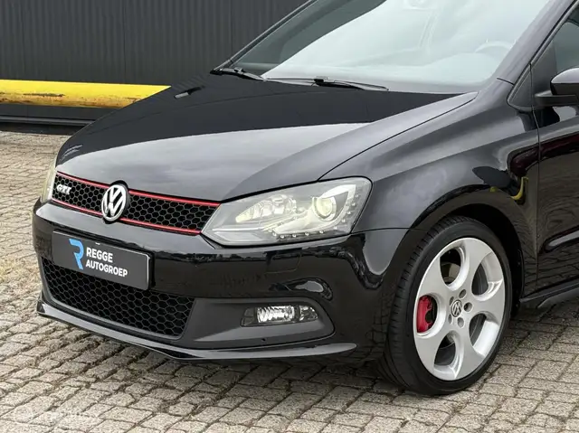 Volkswagen Polo view 6