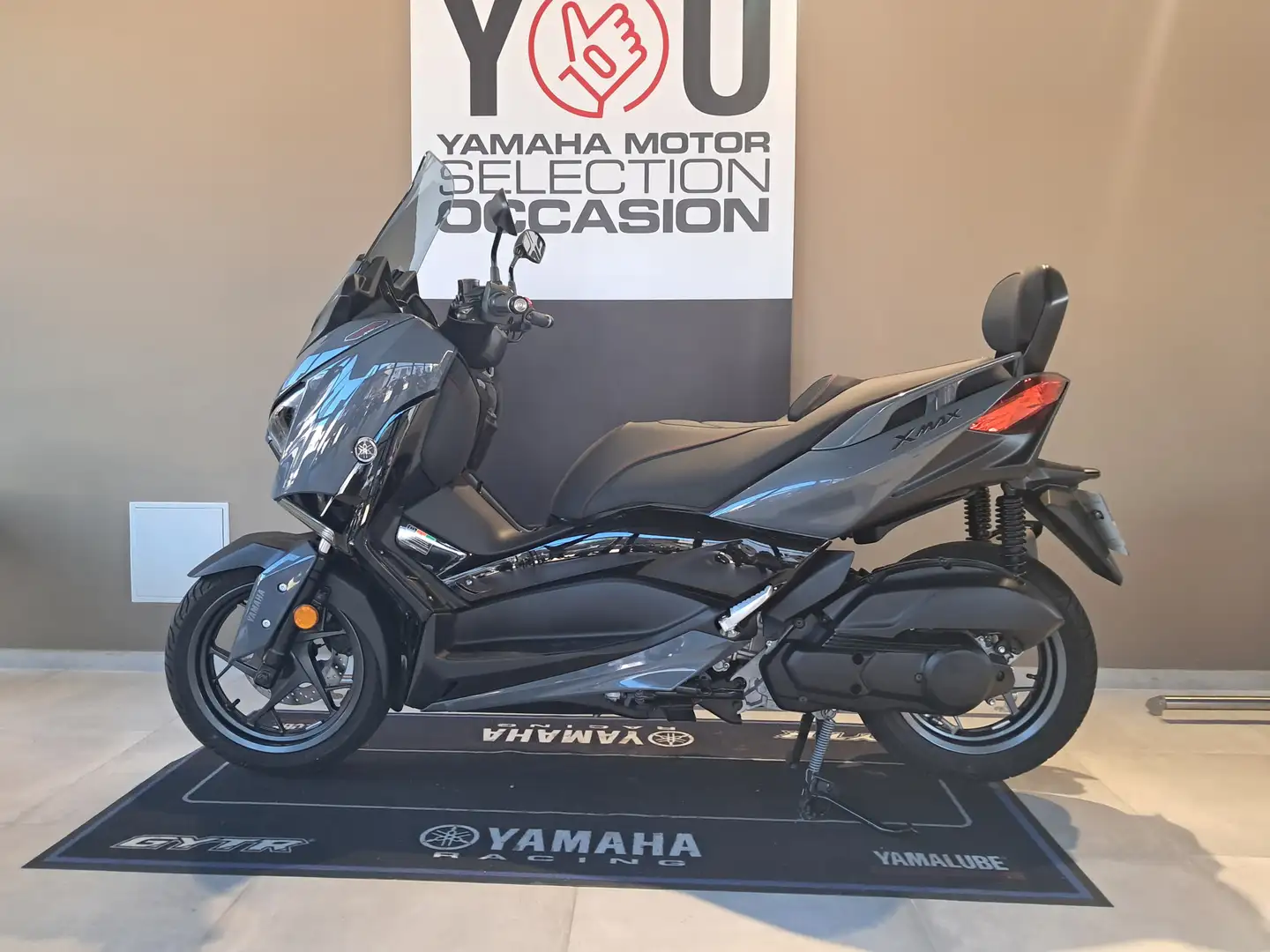 Yamaha X-Max 125 Gris - 2