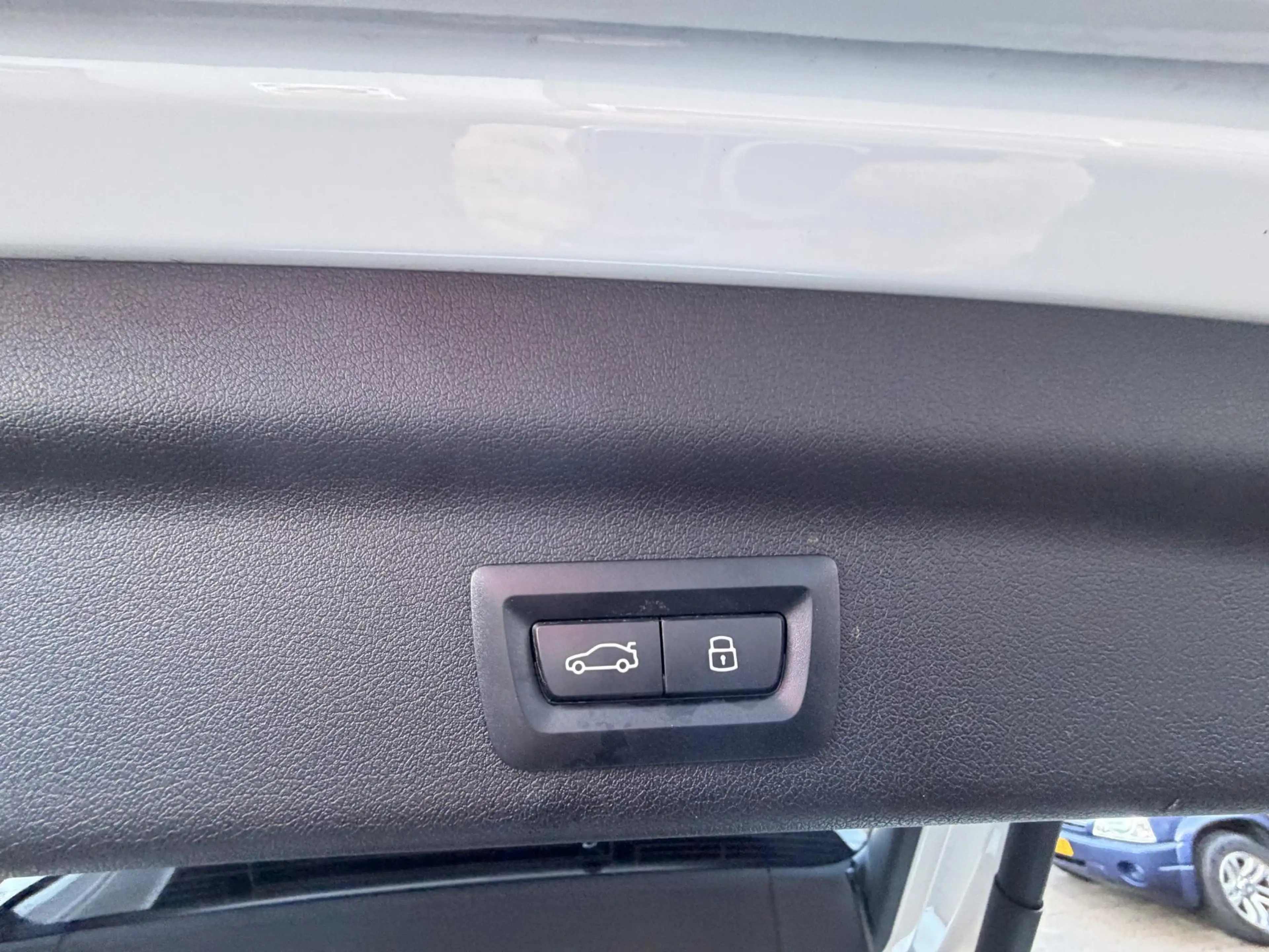 BMW iX1 xDrive30 M-Sport Pano|HUD|Adaptief|Trekhaak Elekt. — photo 27