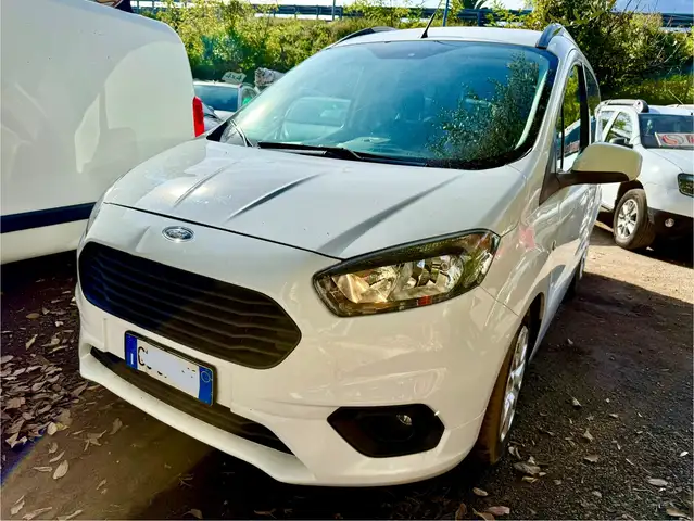 Ford Tourneo Courier 1.5 DIESEL