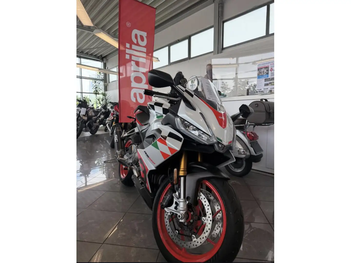 Aprilia RS 660 - 1