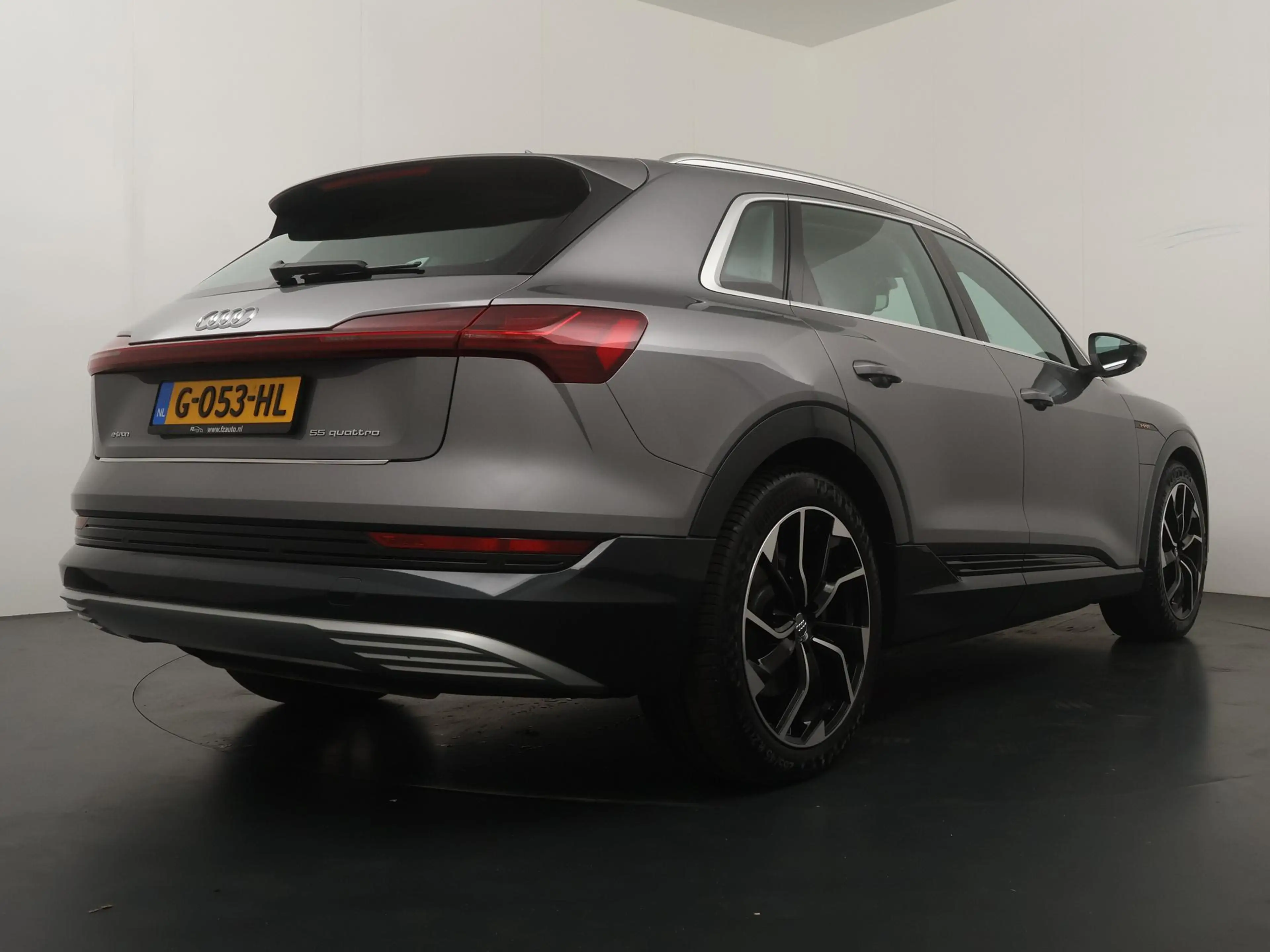 Audi e-tron e-tron 55 quattro advanced 95 kWh - Schuifdak - Le — photo 6