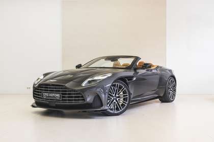 Aston Martin DB12 Volante