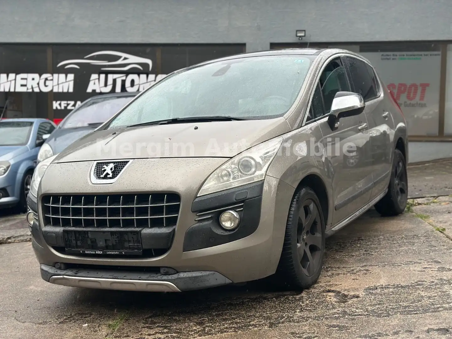 Peugeot 3008 Platinum/Automatik/Pano/HeadUp/Navi Grey - 2