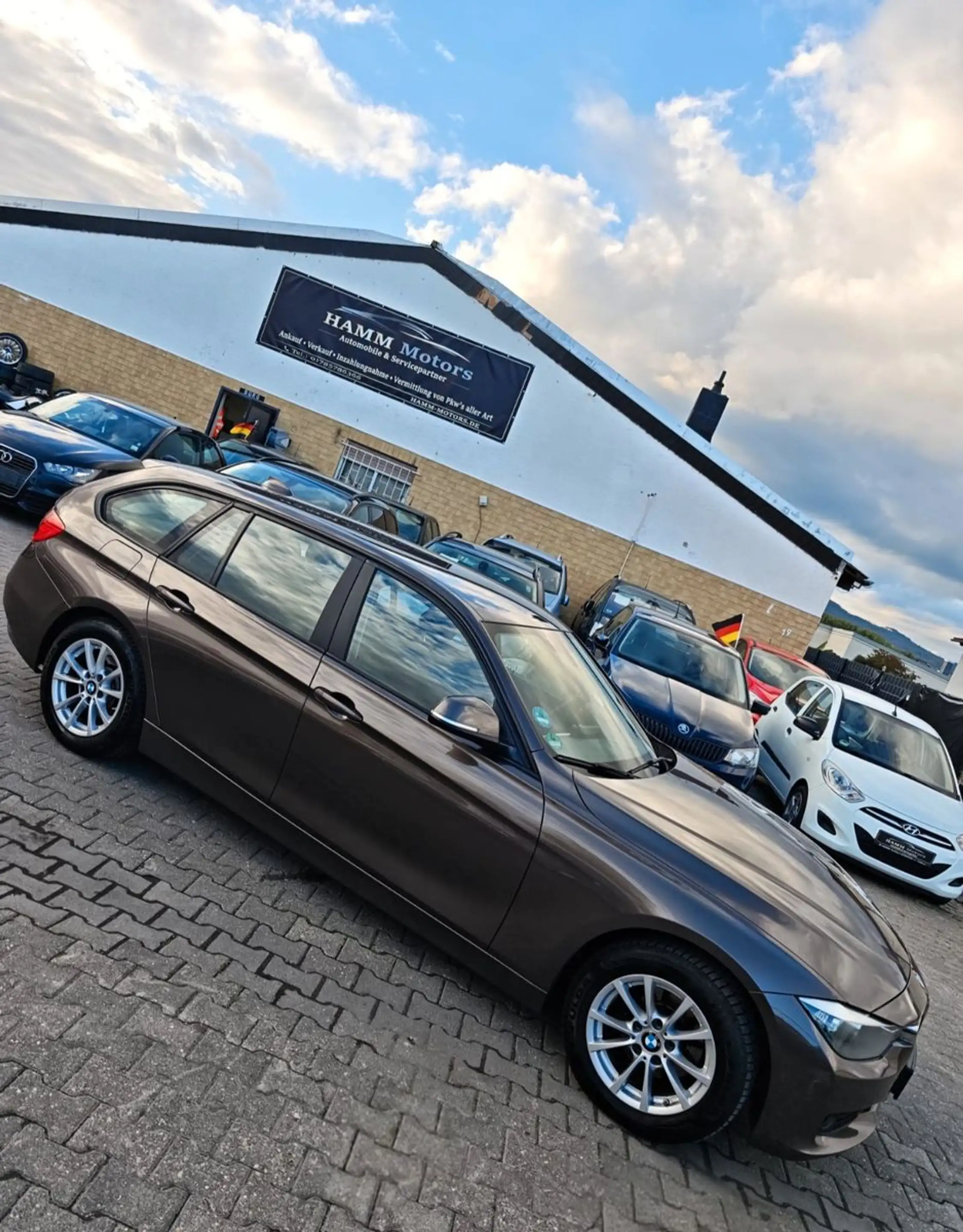 BMW 318 d Automatik, Licht-Paket aus, 2.Hand — photo 6