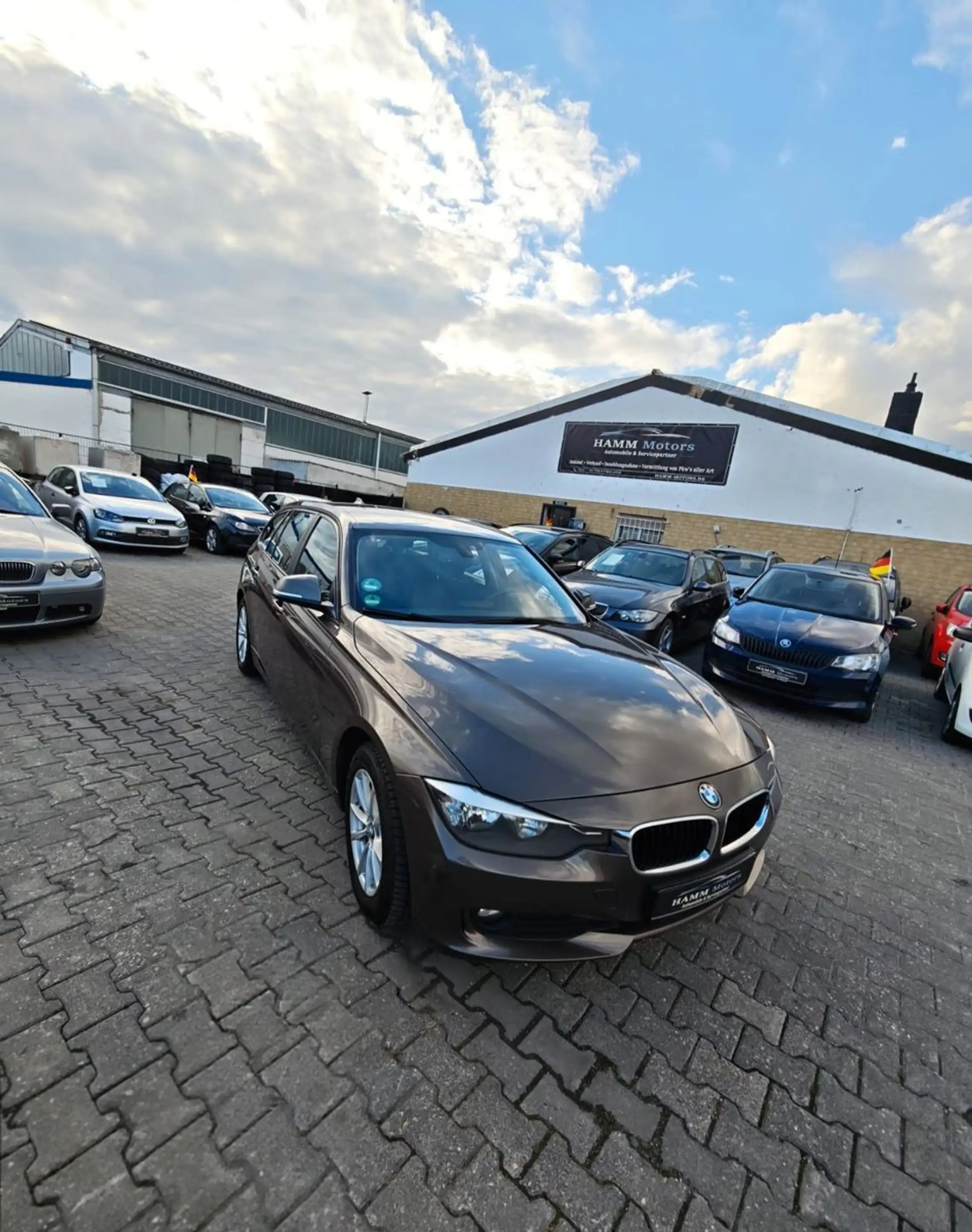 BMW 318 d Automatik, Licht-Paket aus, 2.Hand — photo 5