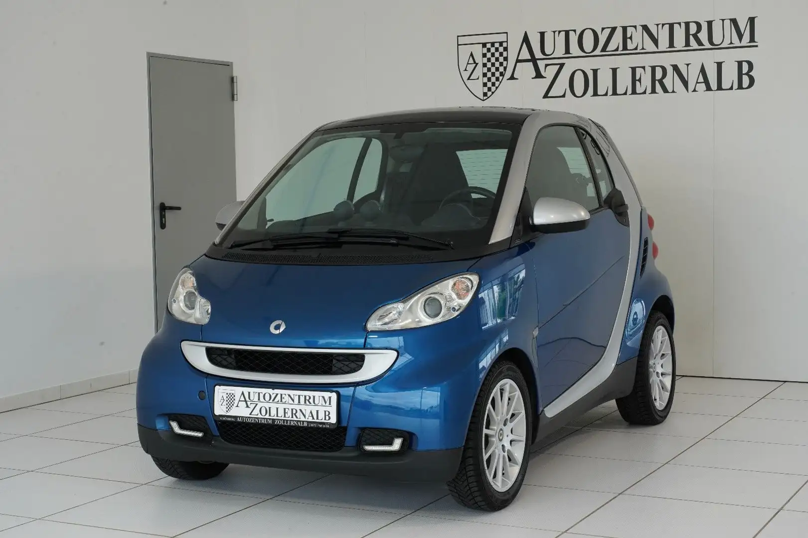 smart forTwo Softouch passion *TÜV NEU*KLIMA*DAB*LED* Bleu - 2