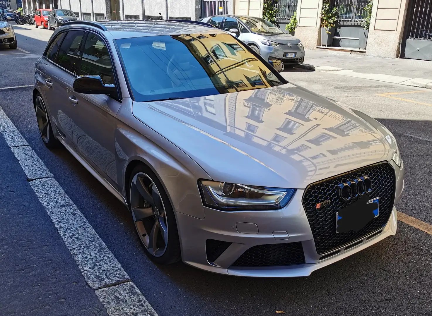 Audi RS4 4.2 V8 RECARO-CERAMIC-CARBON-20"-DRC-280KM/H-SPORT Plateado - 2