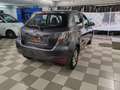 Toyota Yaris 90 D-4D Lounge Gris - thumbnail 4