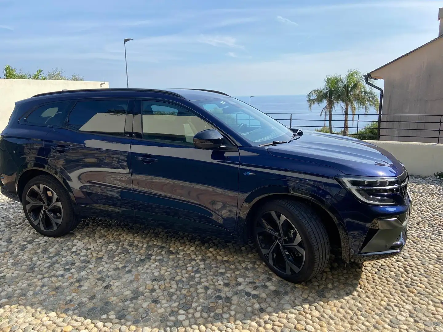 Renault Espace Espace 1.2 e-Tech full hybrid esprit Alpine 200cv Blau - 1