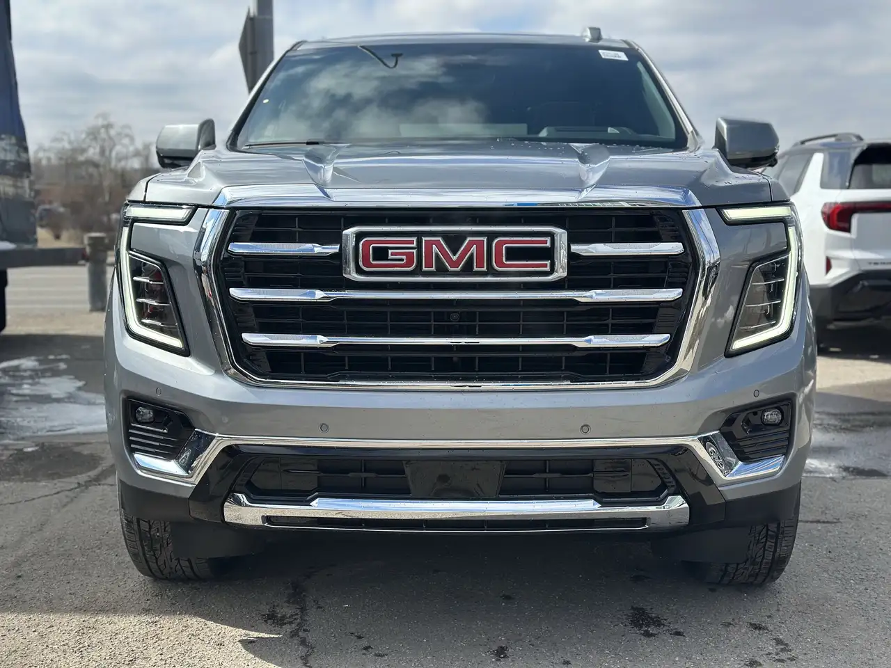 GMC Yukon снимка GMC Yukon