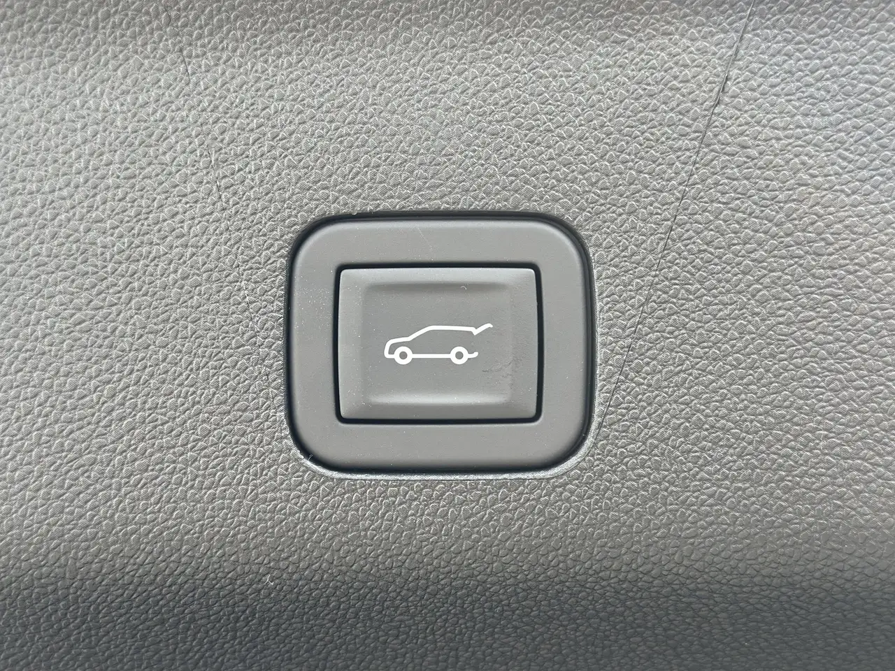 GMC Yukon снимка GMC Yukon