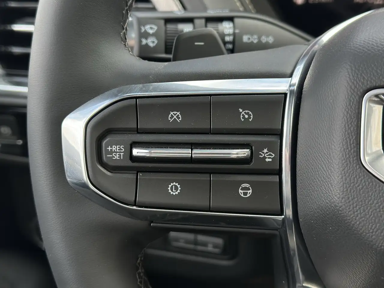 GMC Yukon снимка GMC Yukon