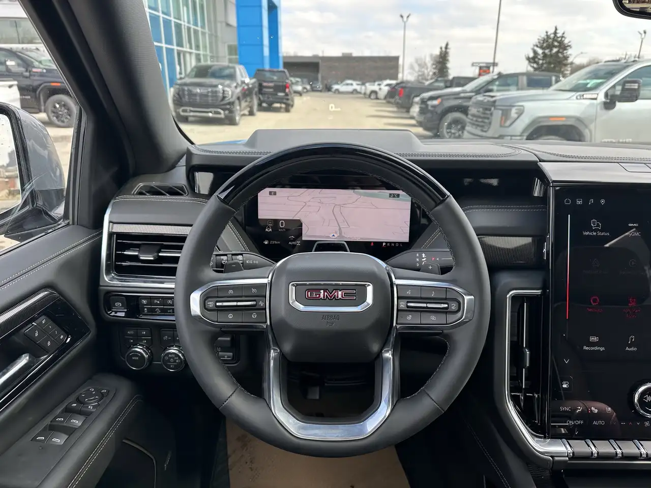 GMC Yukon снимка GMC Yukon