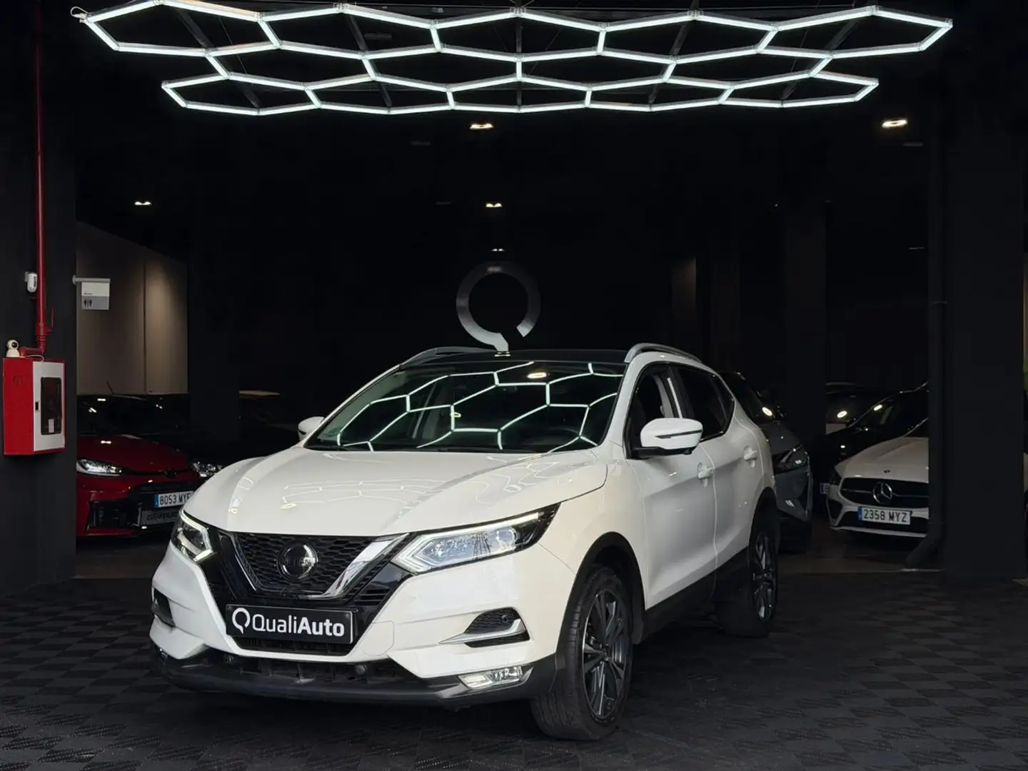 Nissan Qashqai DIGT 103 kW 140 CV E6D TEKNA Blanco - 1