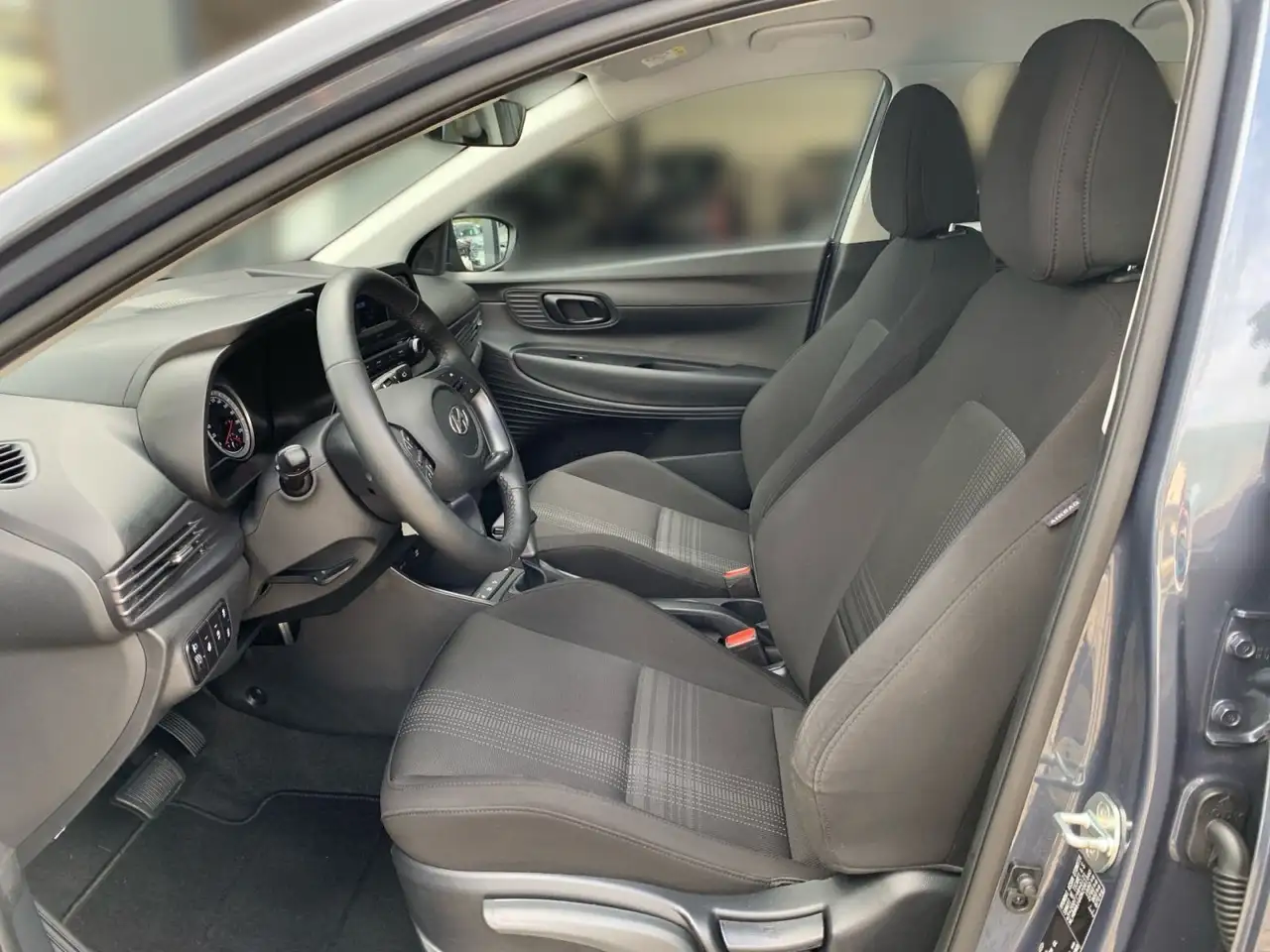 Hyundai Bayon 1.0 T-GDI 7-DCT Select Mild-Hybrid Sitzhei, миниатюра 17