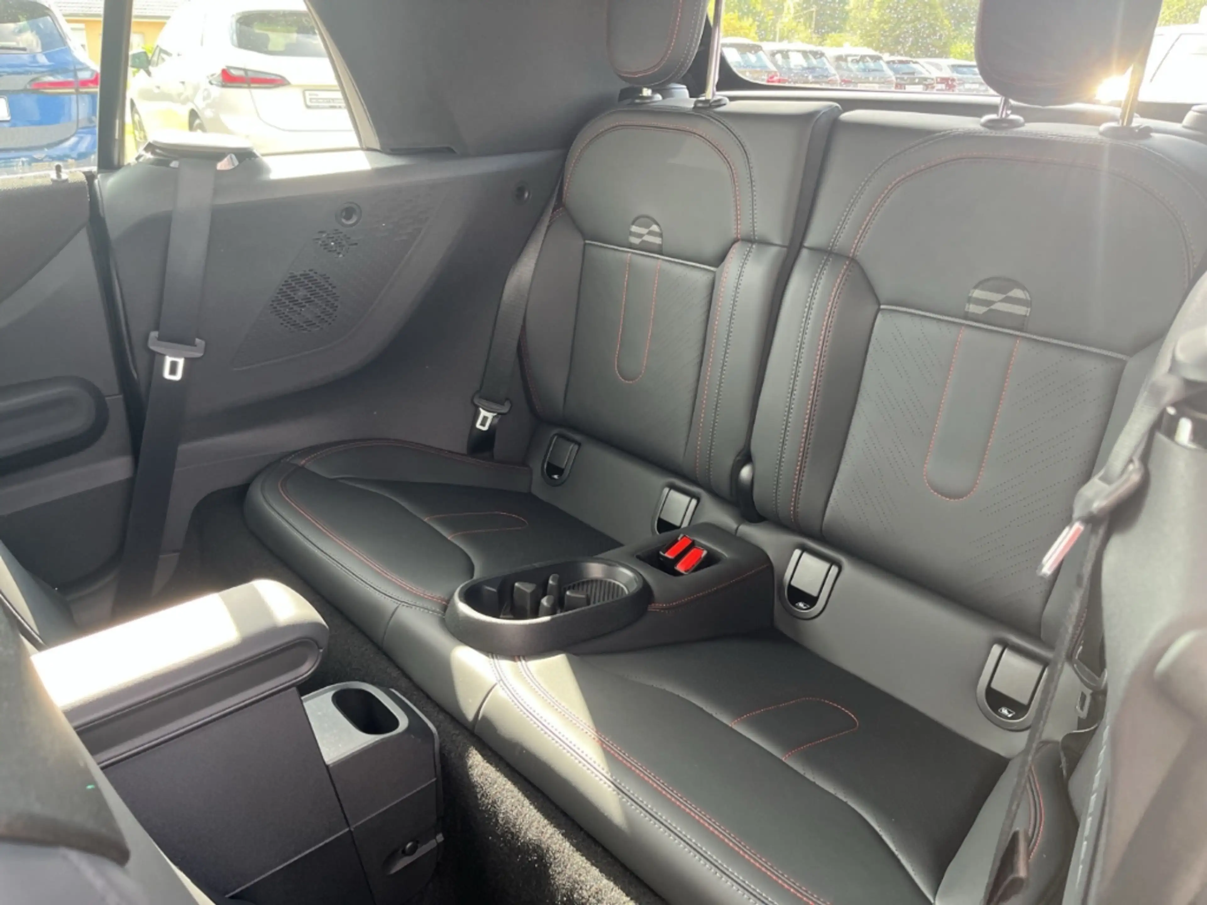 MINI John Cooper Works Cabrio /JCW Trim/HUD/Navi/LED — photo 8
