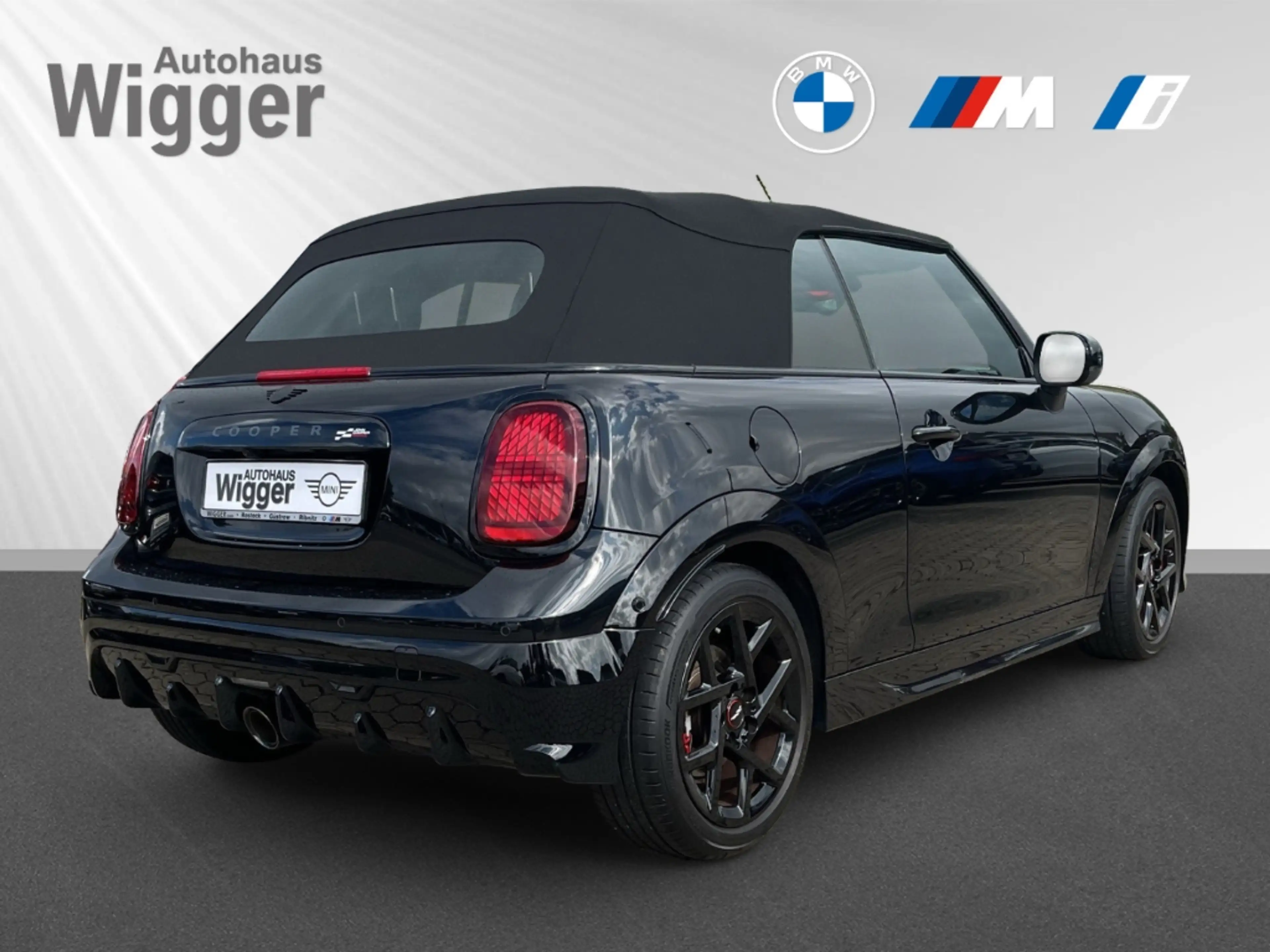 MINI John Cooper Works Cabrio /JCW Trim/HUD/Navi/LED — photo 3