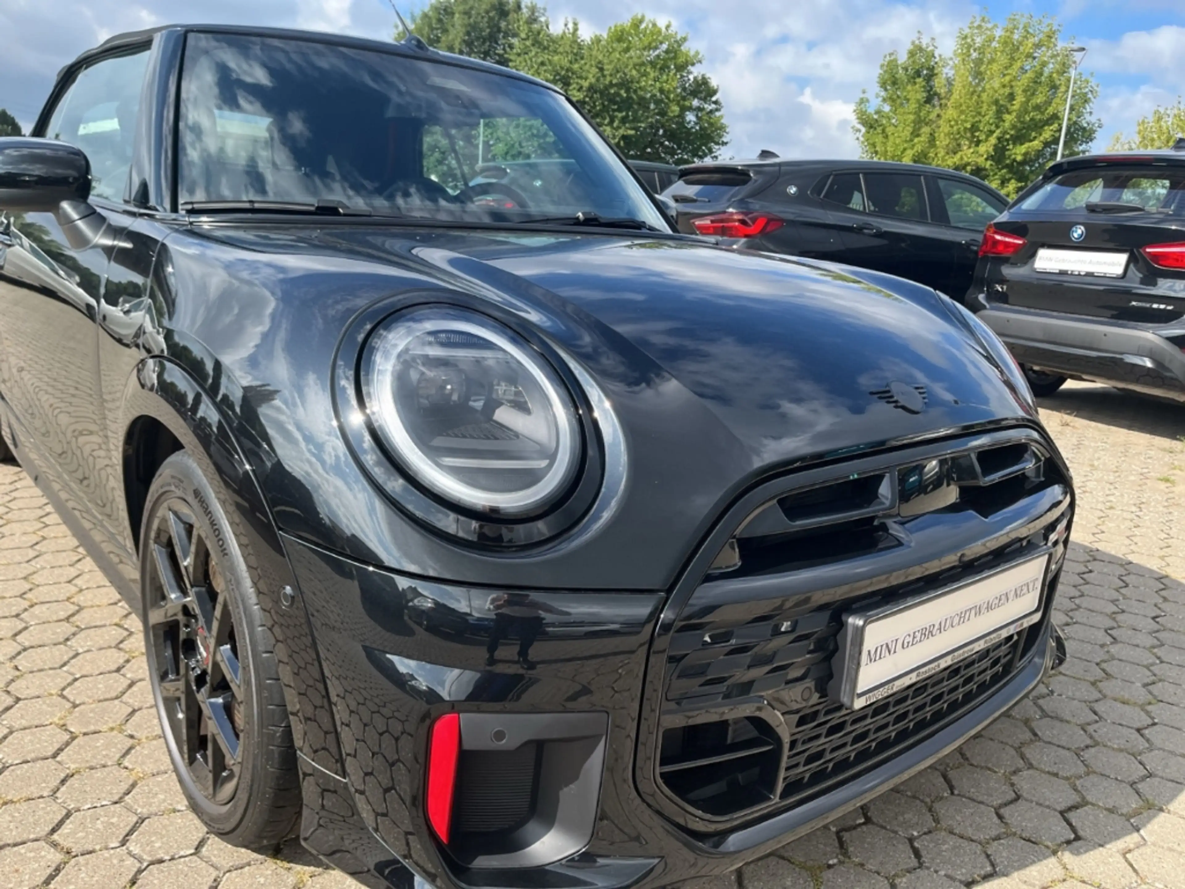 MINI John Cooper Works Cabrio /JCW Trim/HUD/Navi/LED — photo 6