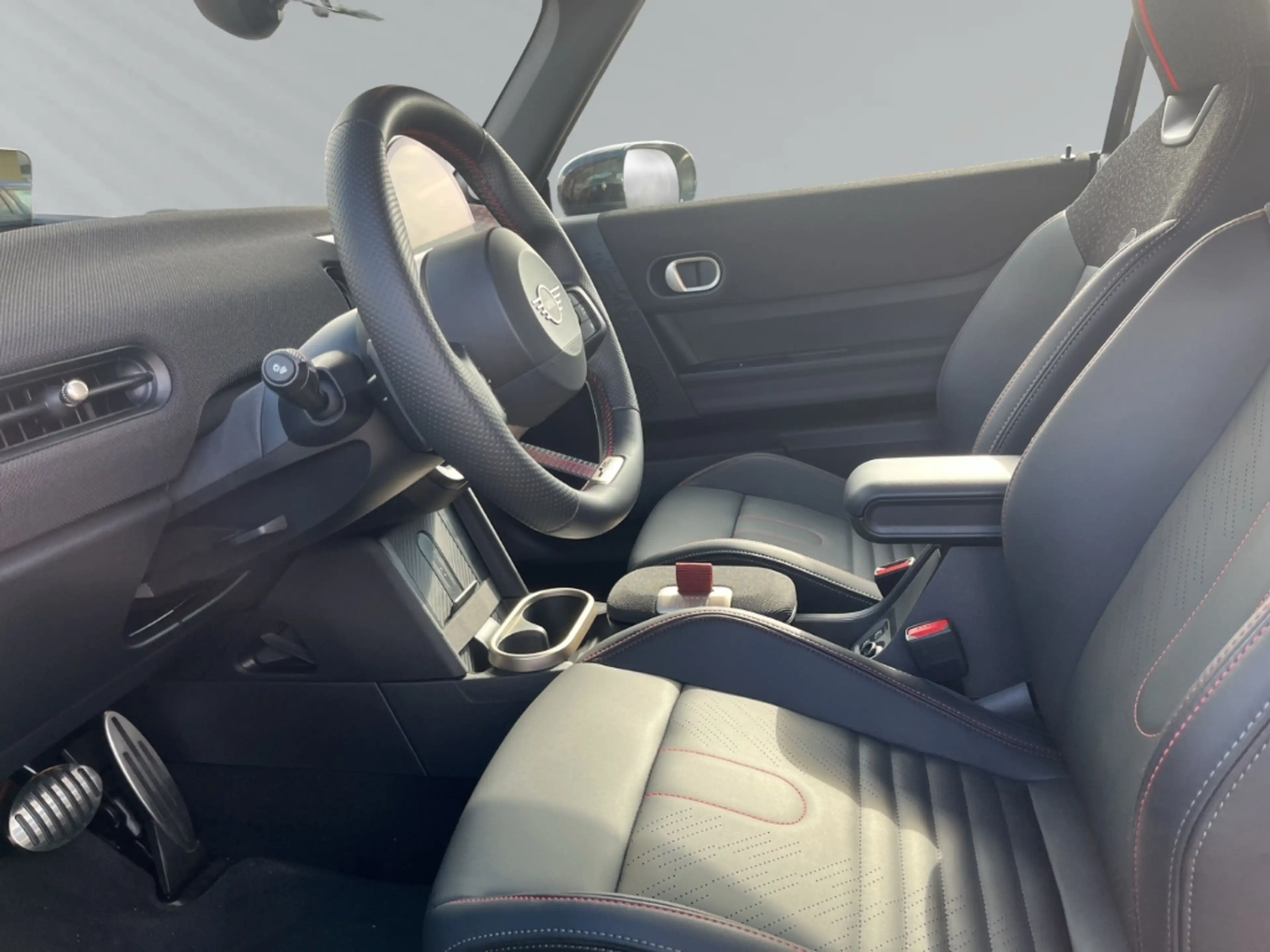 MINI John Cooper Works Cabrio /JCW Trim/HUD/Navi/LED — photo 4