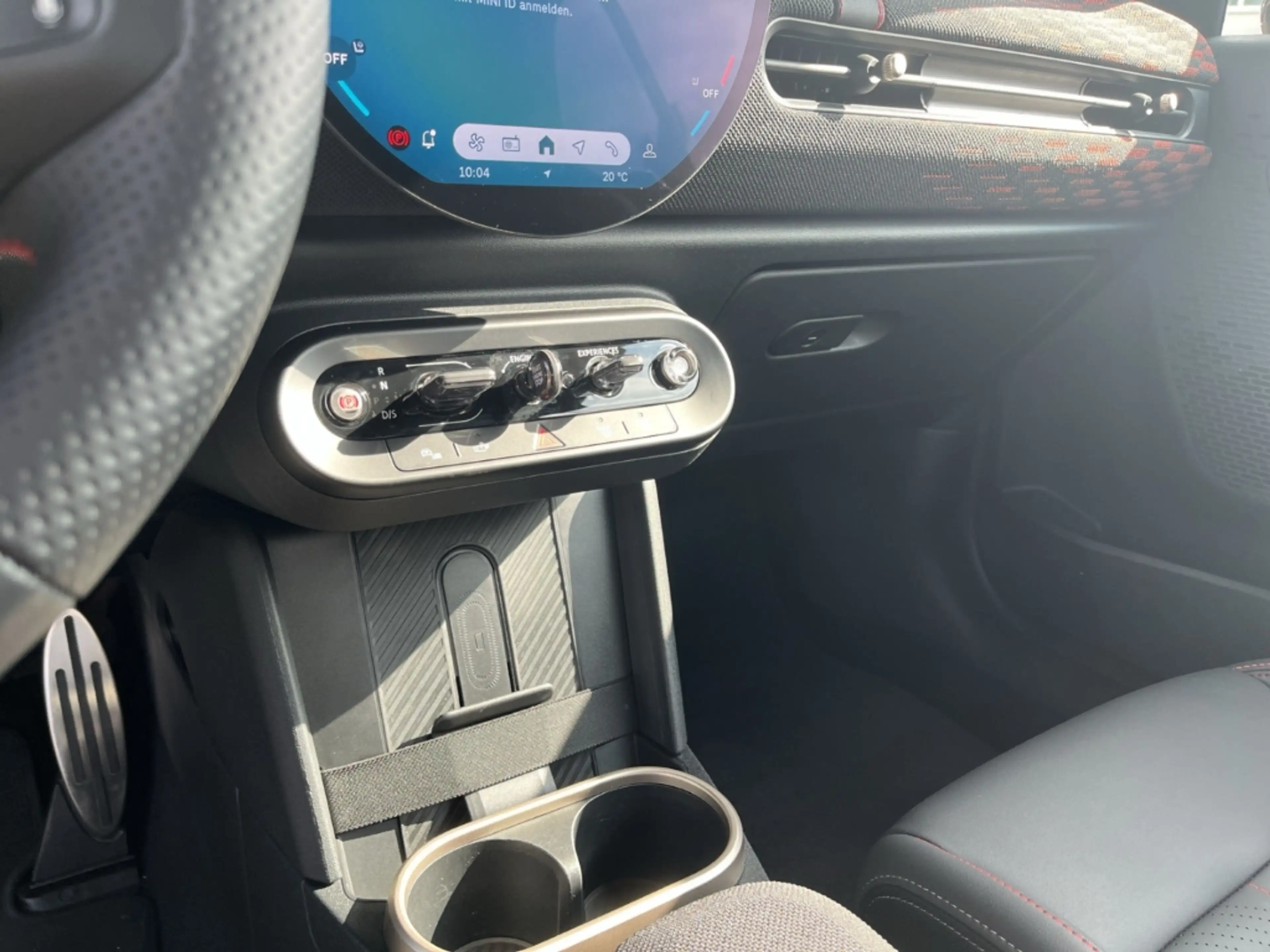 MINI John Cooper Works Cabrio /JCW Trim/HUD/Navi/LED — photo 11