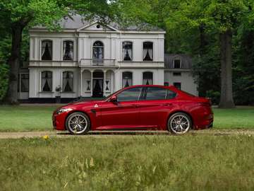 2.9 V6 Quadrifoglio | Manual!