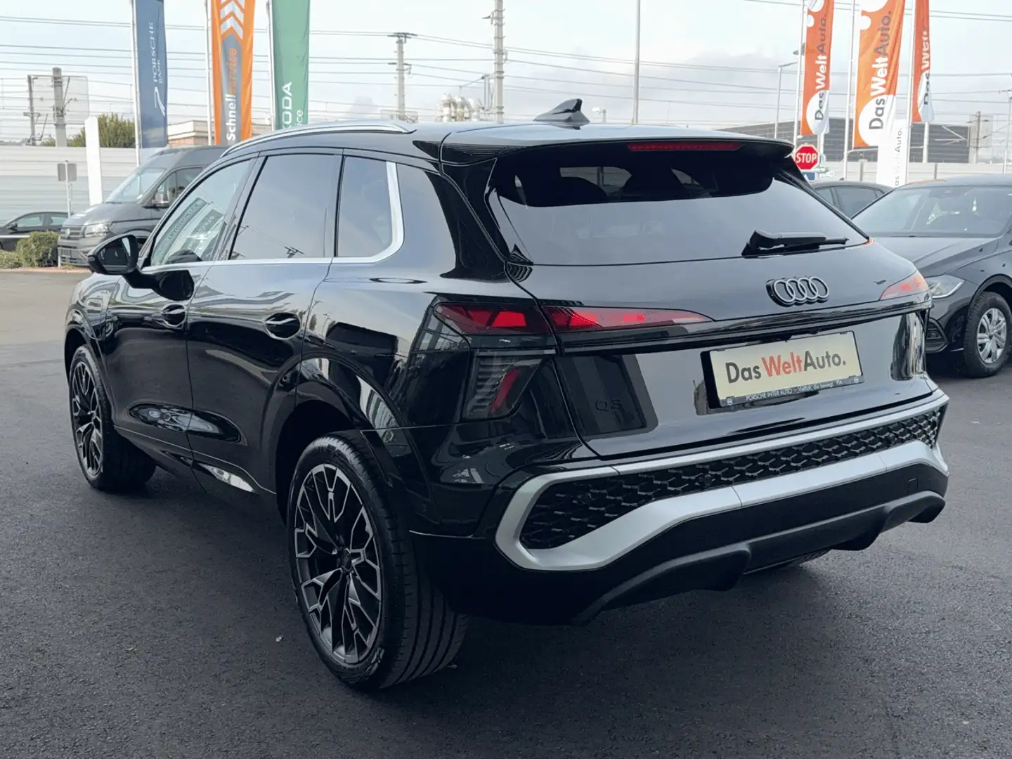Audi Q3 e-hybrid 200 kW Noir - 2