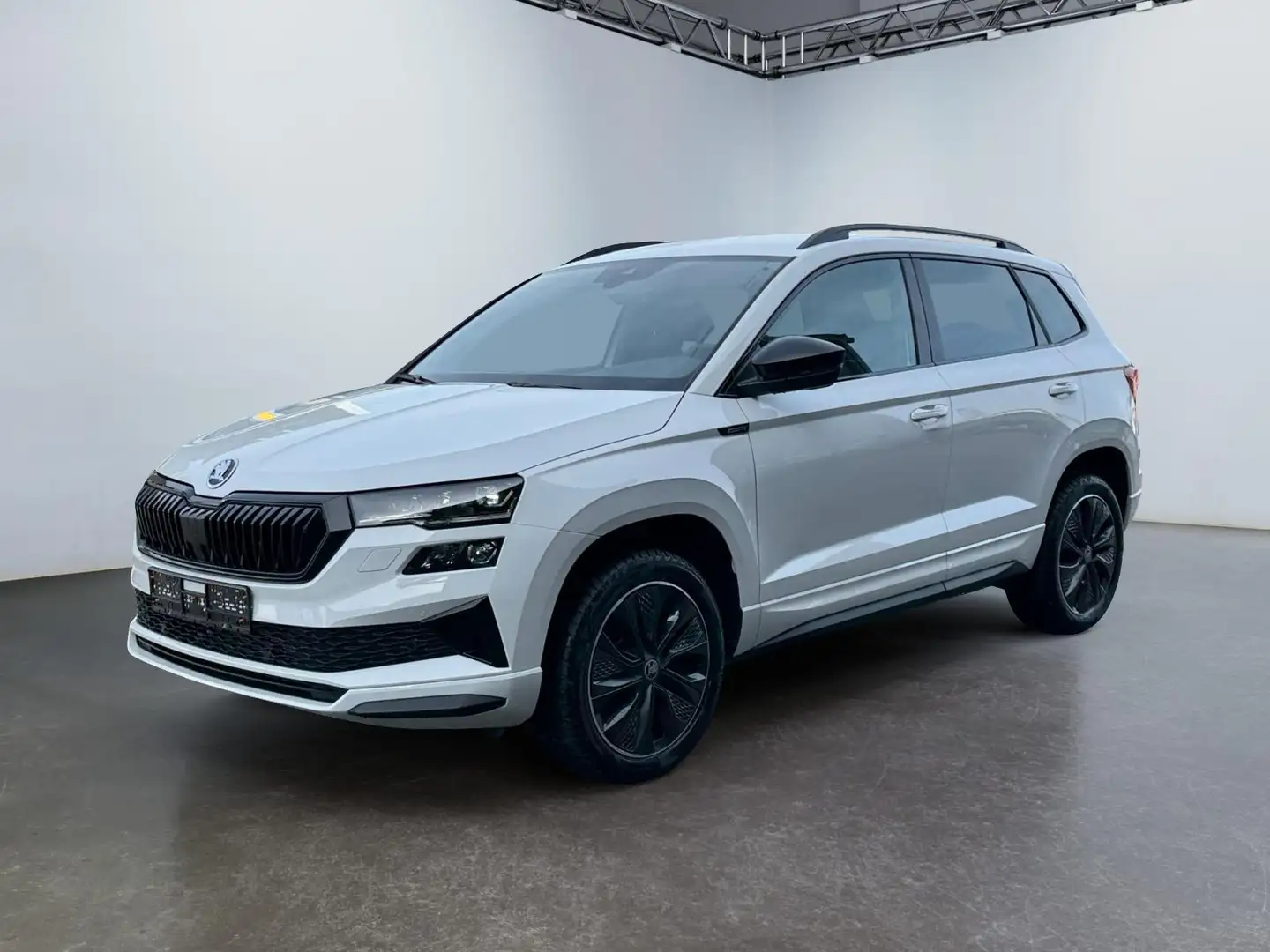 Skoda Karoq 2,0 TDI DSG Sportline 2ZKli AHK ACC SHT PDC Kam... Grau - 2