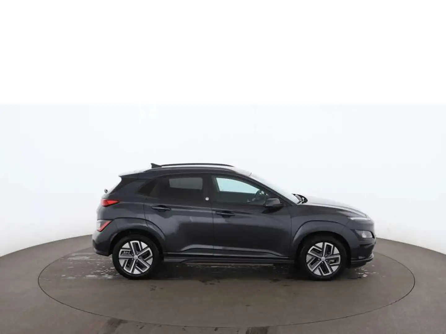 Hyundai KONA Elektro Edition 30+ 39kWH Aut WAERMEPUMPE Grijs - 2