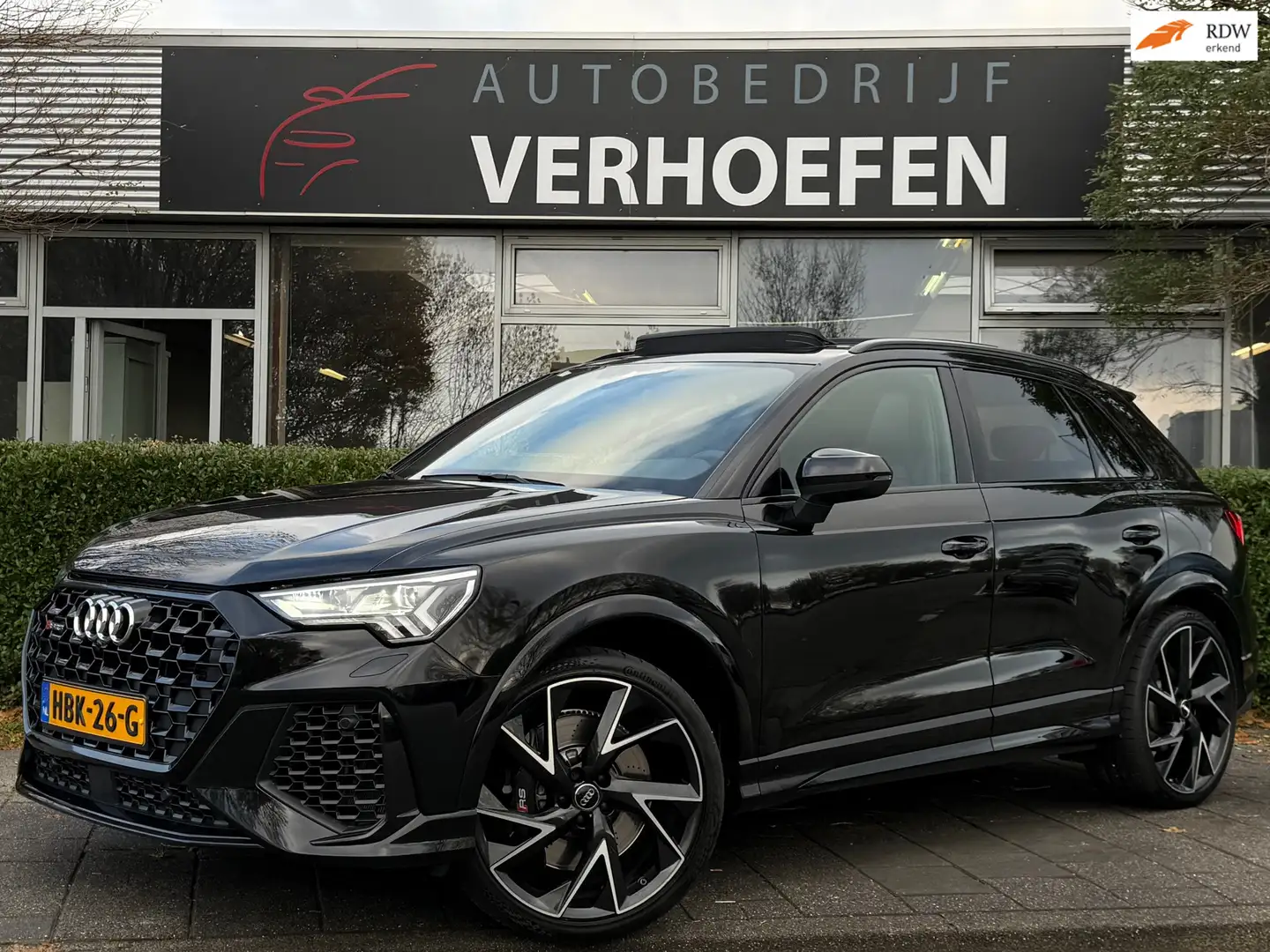 Audi RS Q3 TFSI RS - RSQ3 - PANORAMA - RS STOELEN - APPLE CAR Zwart - 1