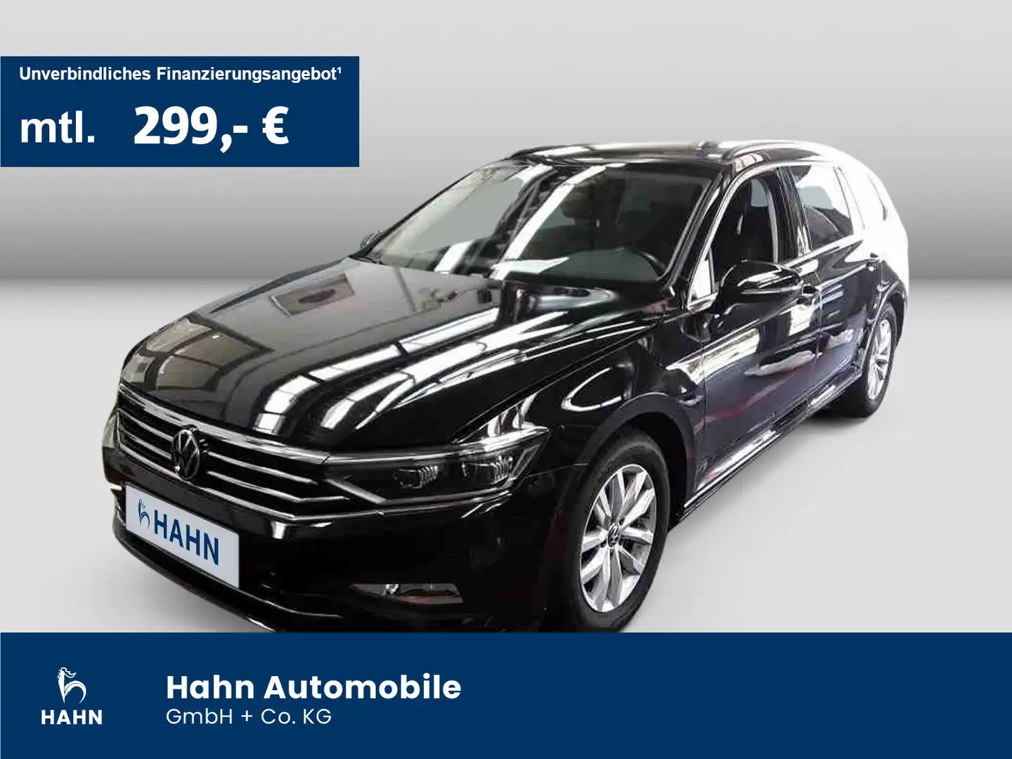 Volkswagen Passat Variant 2.0 TDI DSG Business Navi CAM ACC Zwart - 1