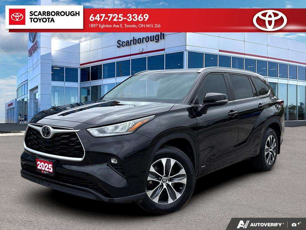 Black 2025 Toyota Highlander Hybrid SUV / Crossover All-Wheel Drive Automatic