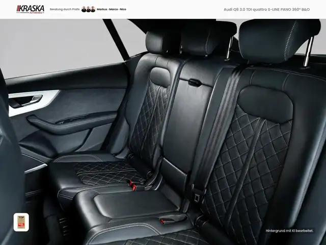 Audi Q8 view 12
