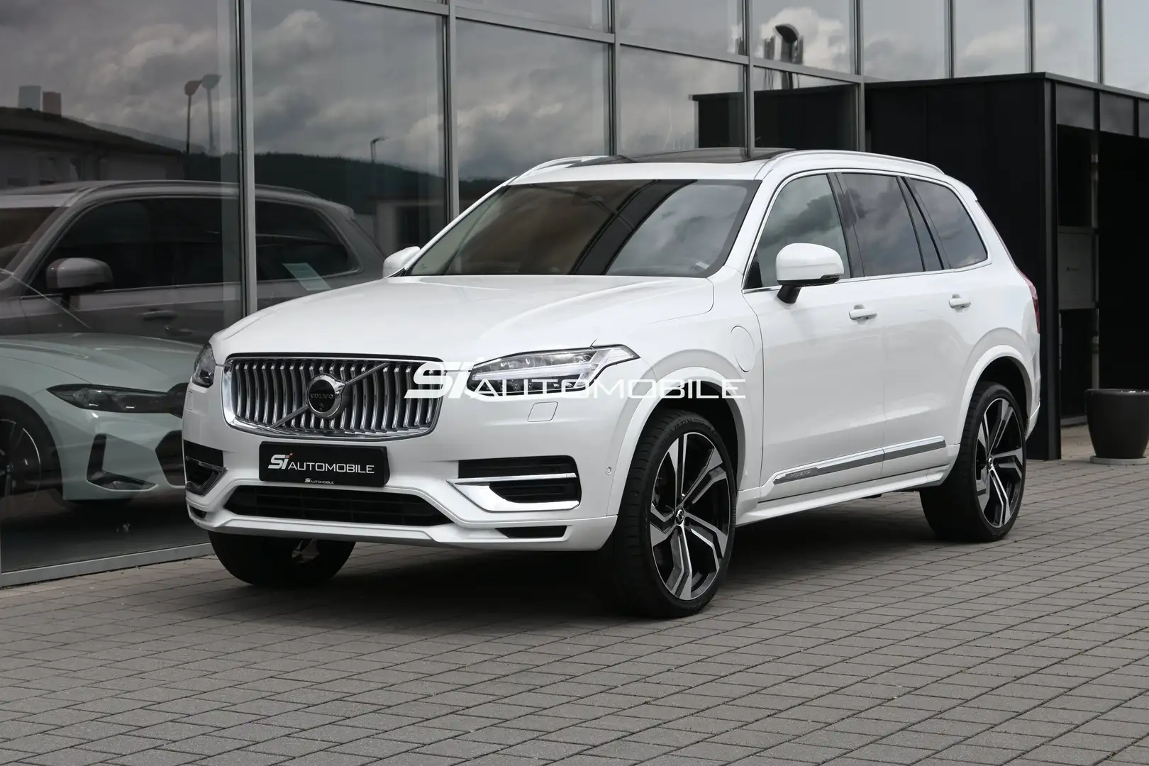 Volvo XC90 T8 AWD Rech. Ultimate Bright *AHK*B&W*FOUR-C*VOLL! Weiß - 1