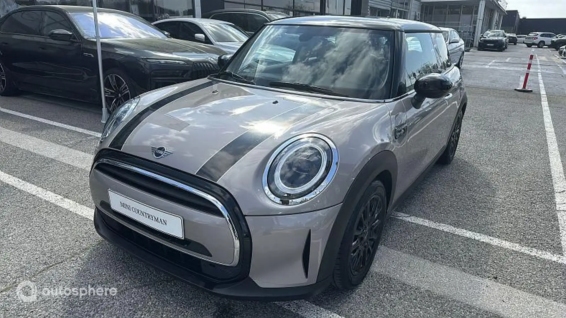 MINI Cooper E Cooper 136ch Edition Camden - 1