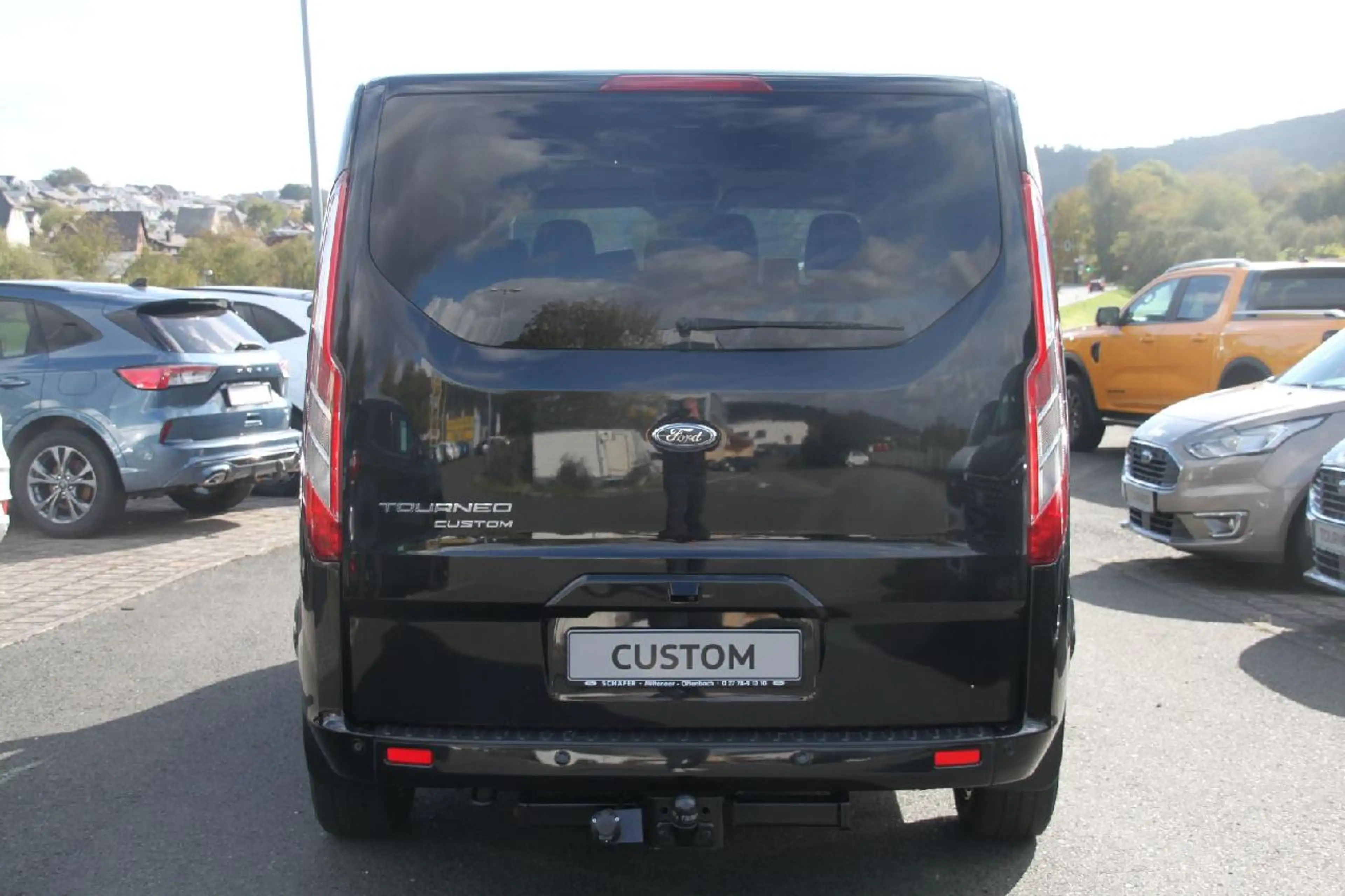 Ford Tourneo Custom 320 L1 Tourneo Titanium+SHZ+LMF+RFK+NAVI+KLIMA+ — photo 7