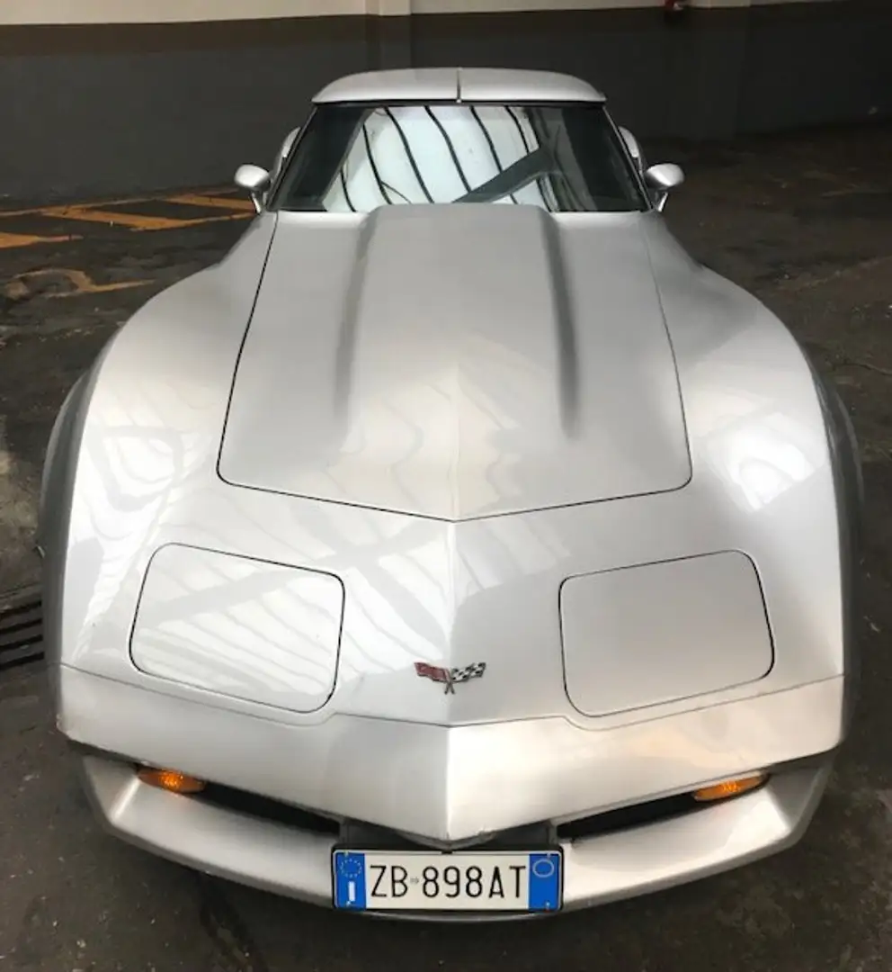 Corvette C3 Plateado - 2