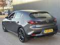 Mazda 3 2.0 e-SkyActiv-G Comfort / 18" velgen / Carplay Gris - thumbnail 2