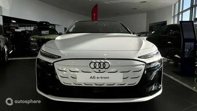 Audi e-tron e-tron performance 367ch S Line