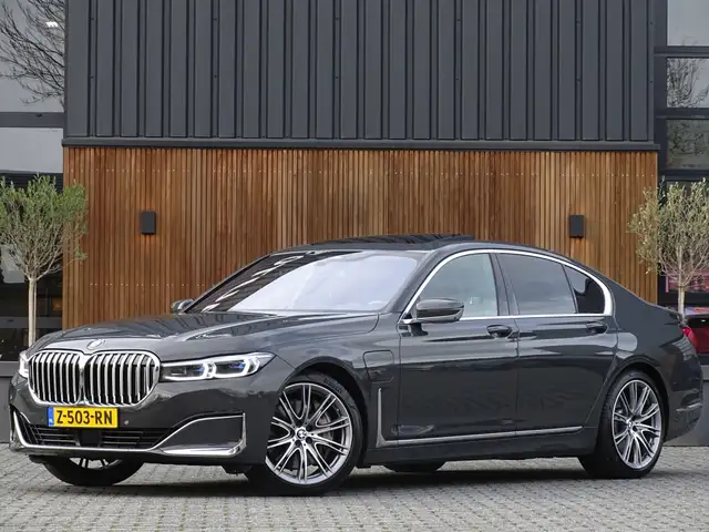BMW 745 7-serie 745e 394PK M- Individual VIP / massage / 3