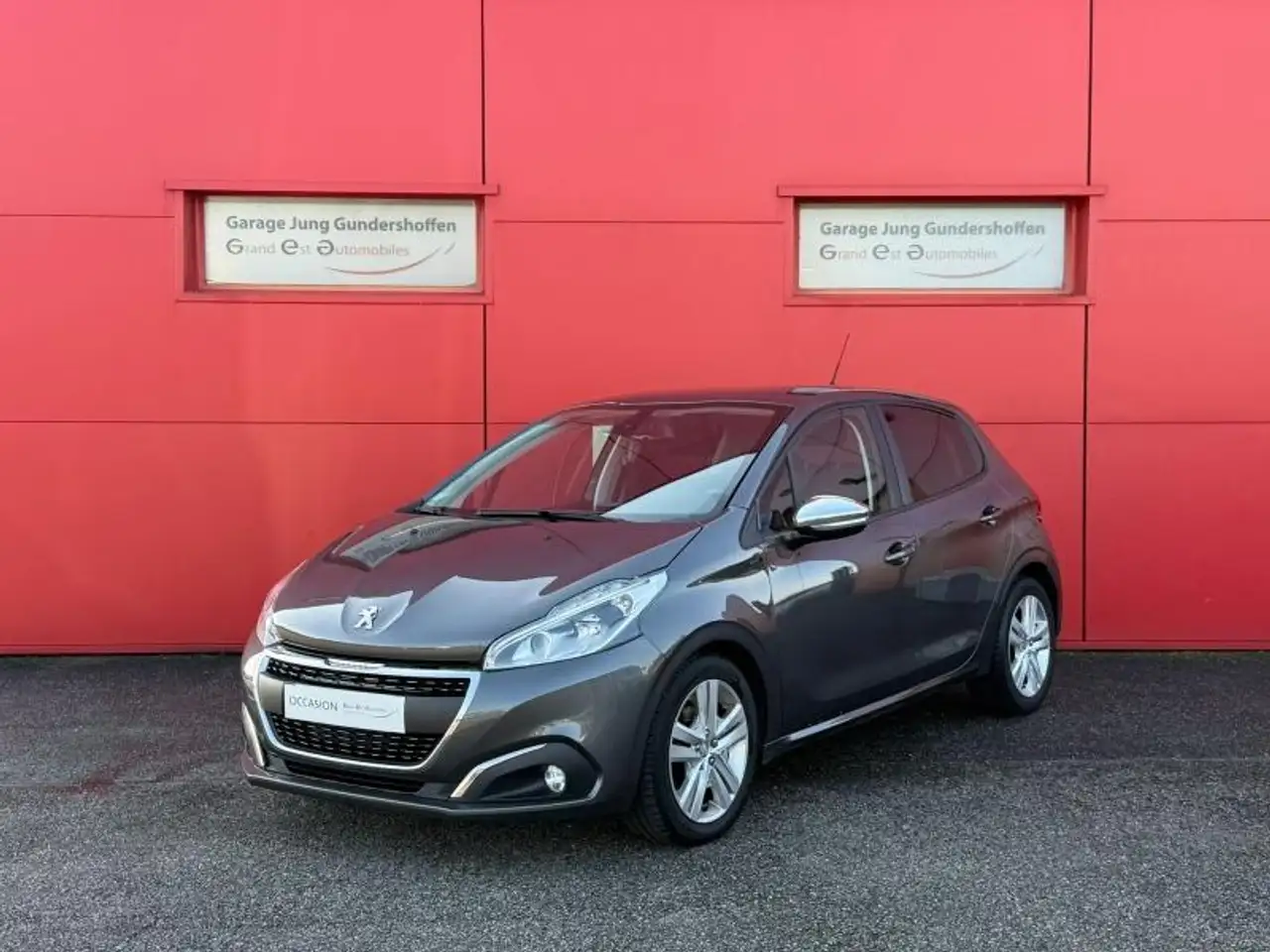 Peugeot 208 1.2 Essence 82ch E6.c Signature 5p