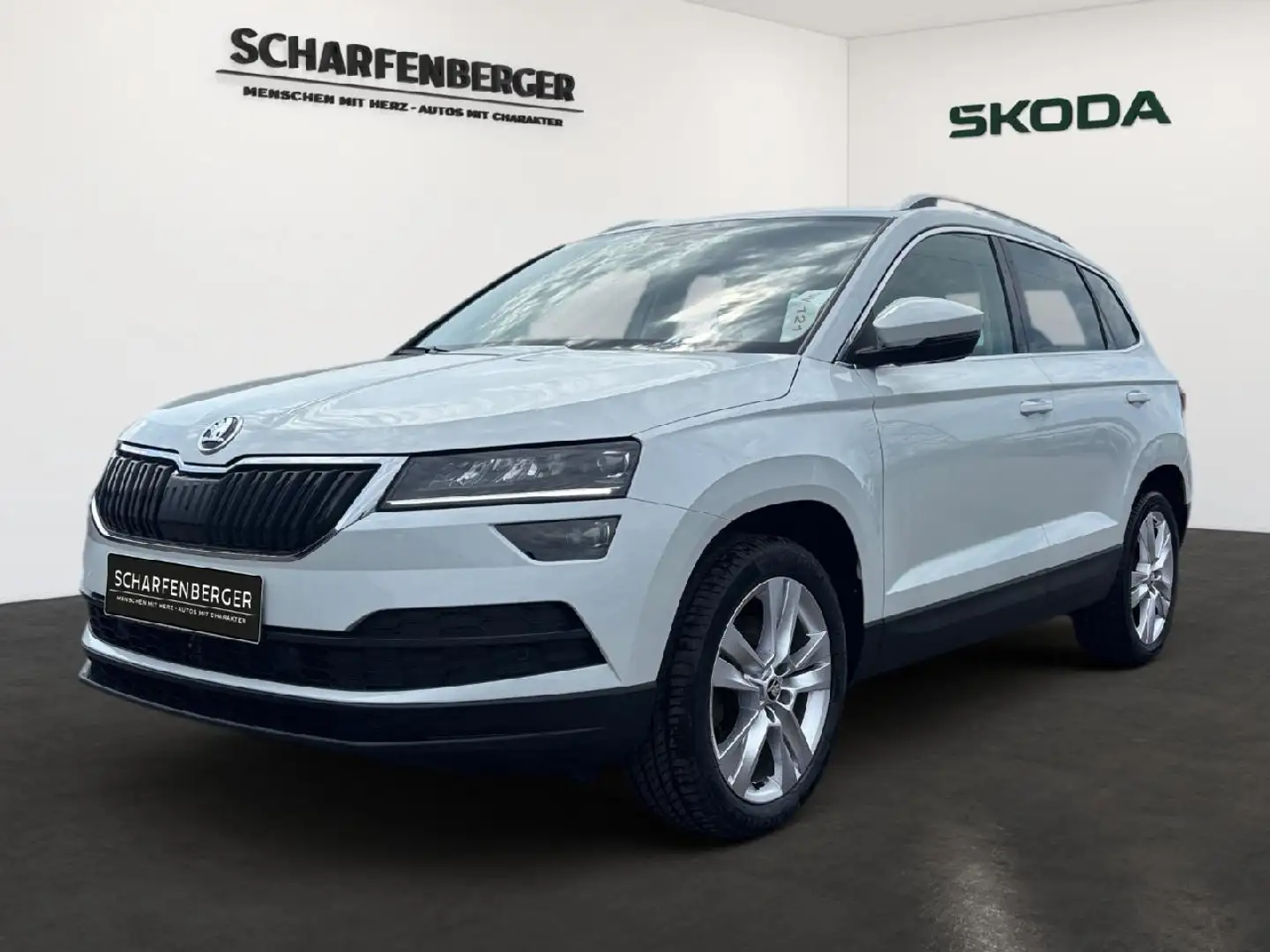 Skoda Karoq Style *Navi, LED, Kessy, SunSet* Blanc - 1