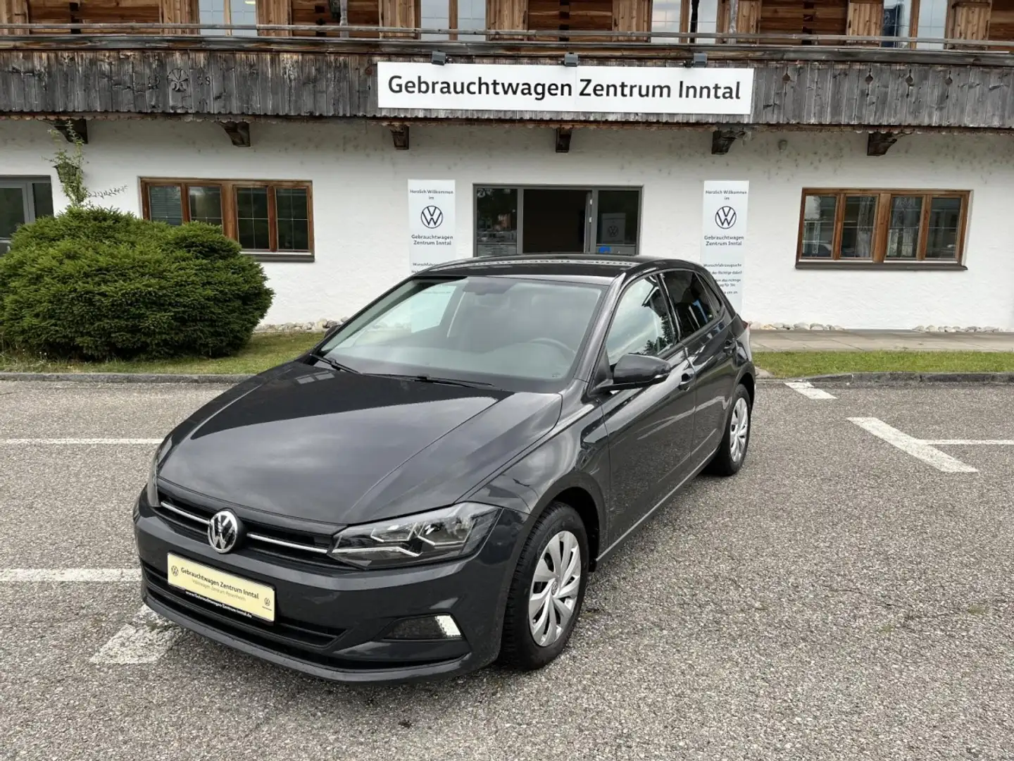 Volkswagen Polo 1,0 Comfortline (Klima+PDC) Klima Einparkhilfe Grigio - 2