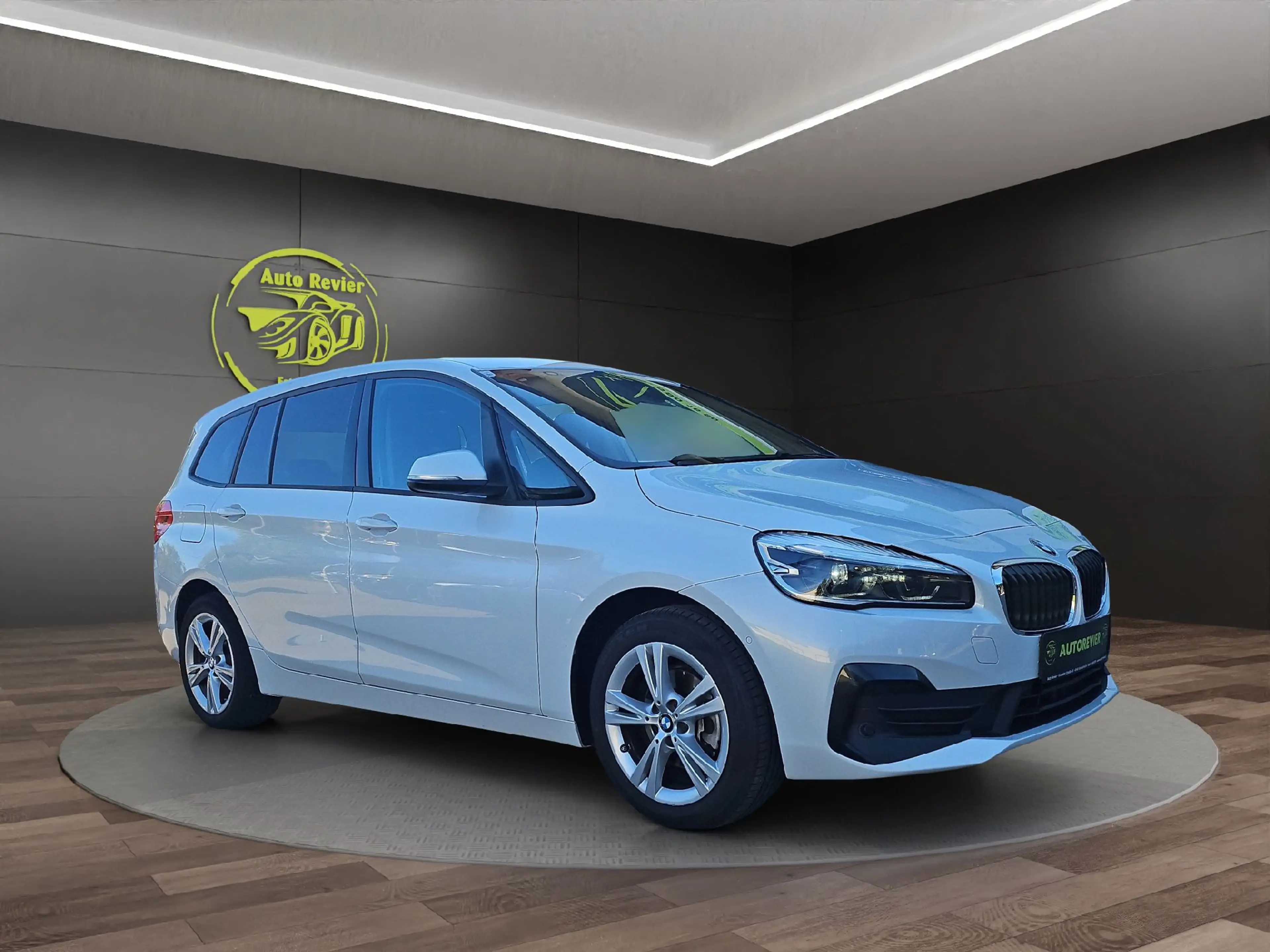 BMW 216 Gran Tourer - 216i Advantage — photo 7