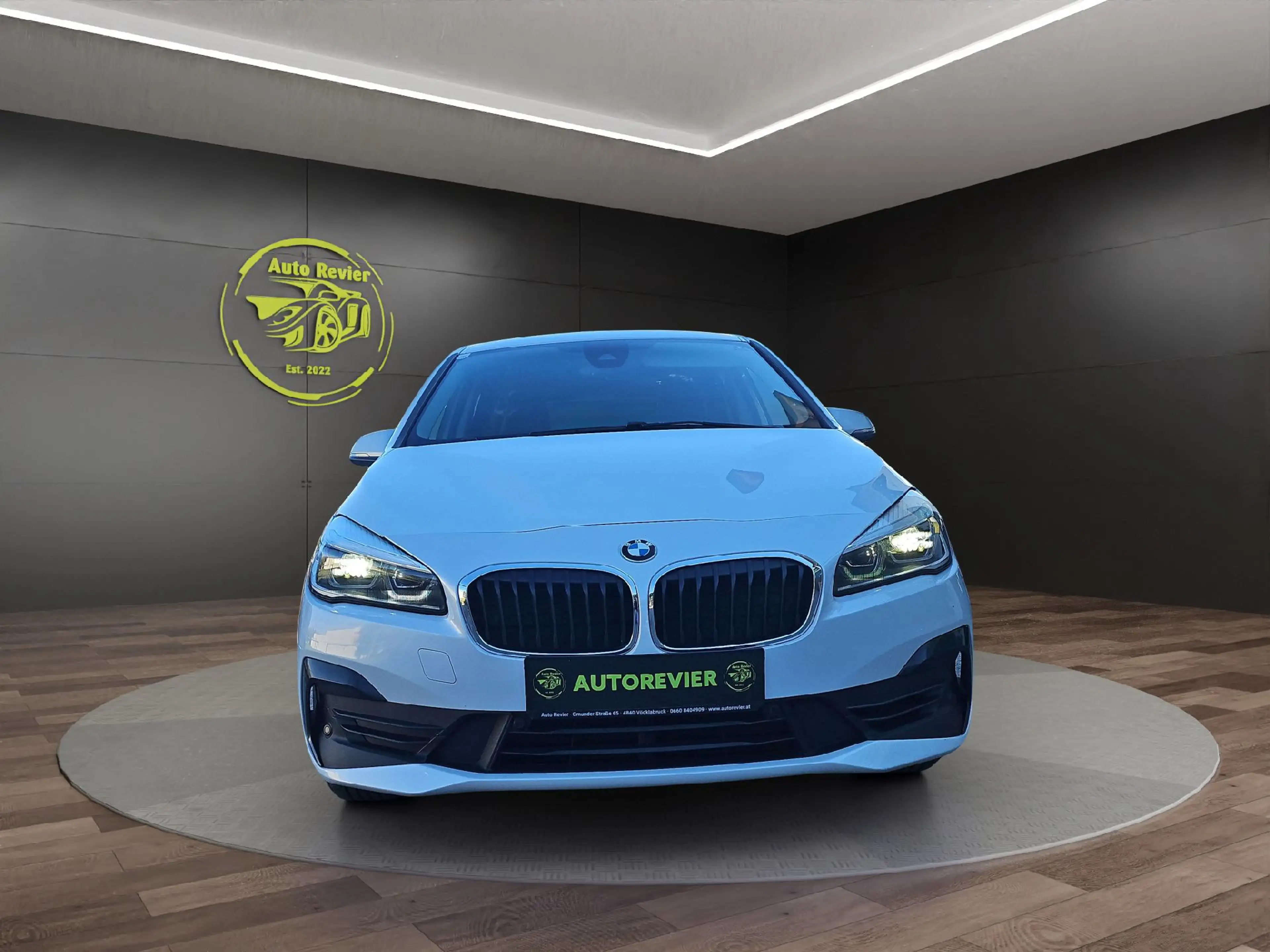 BMW 216 Gran Tourer - 216i Advantage — photo 8
