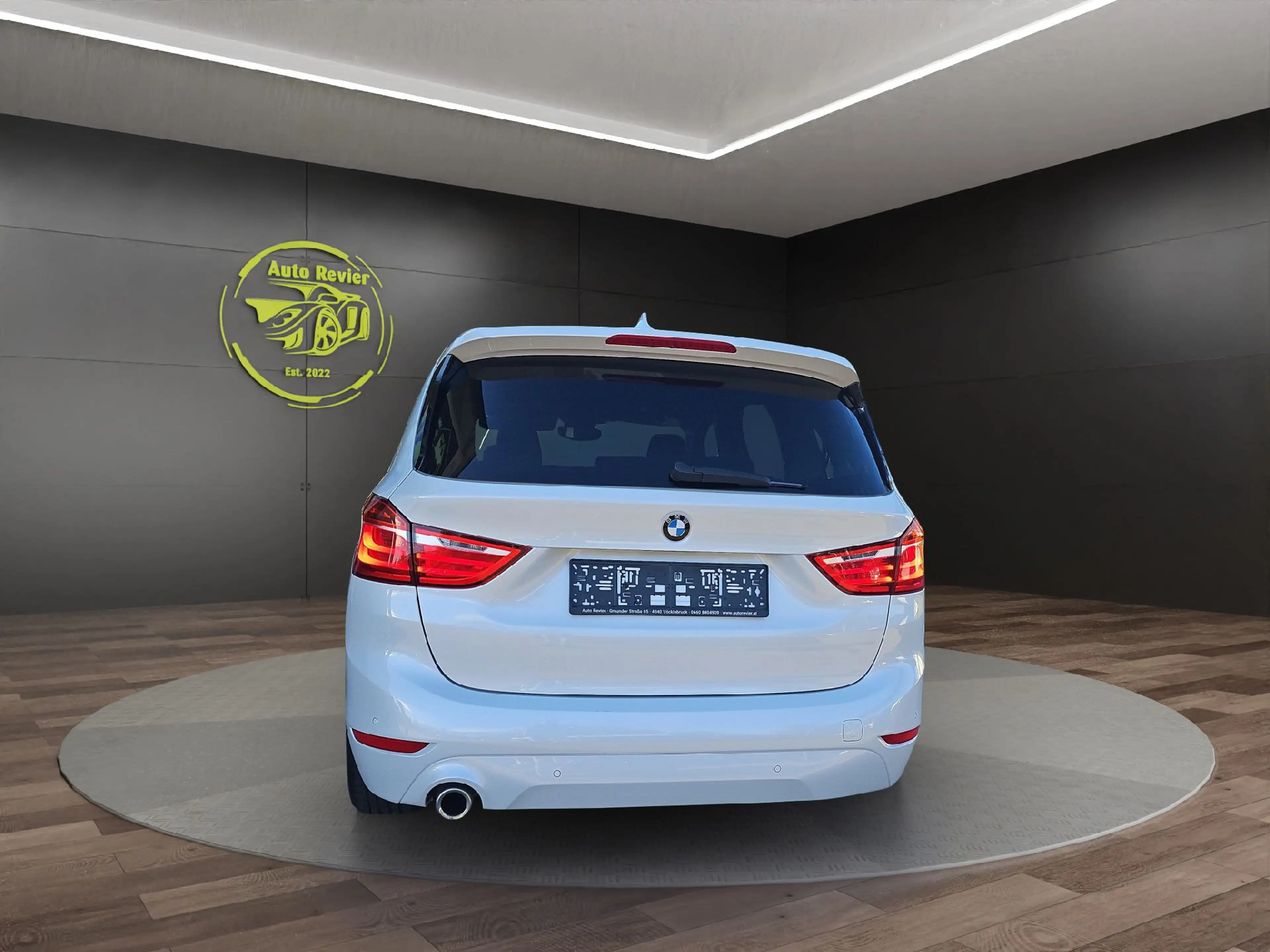 BMW 216 Gran Tourer - 216i Advantage — photo 4
