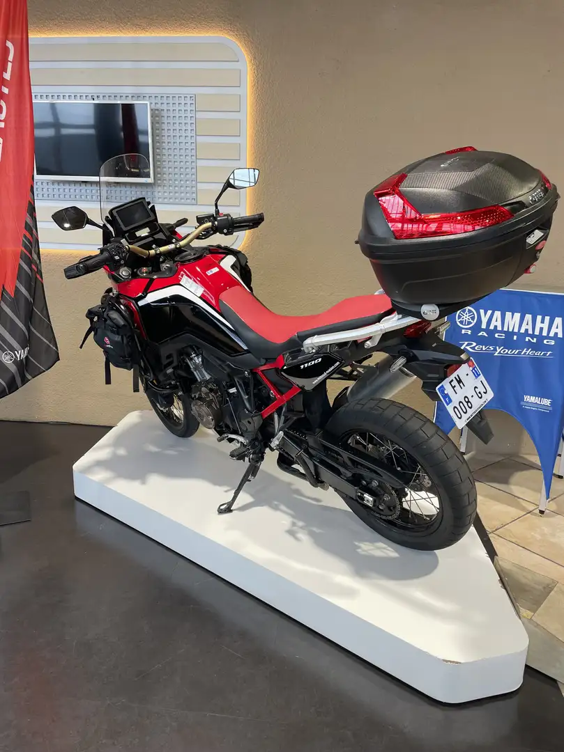 Honda CRF 1000 Rojo - 2