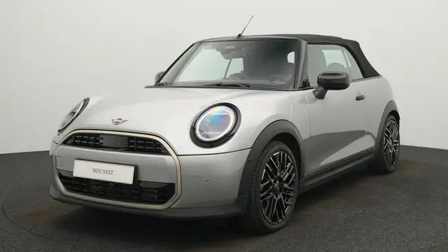 MINI Cooper C Cabrio Favoured Trim