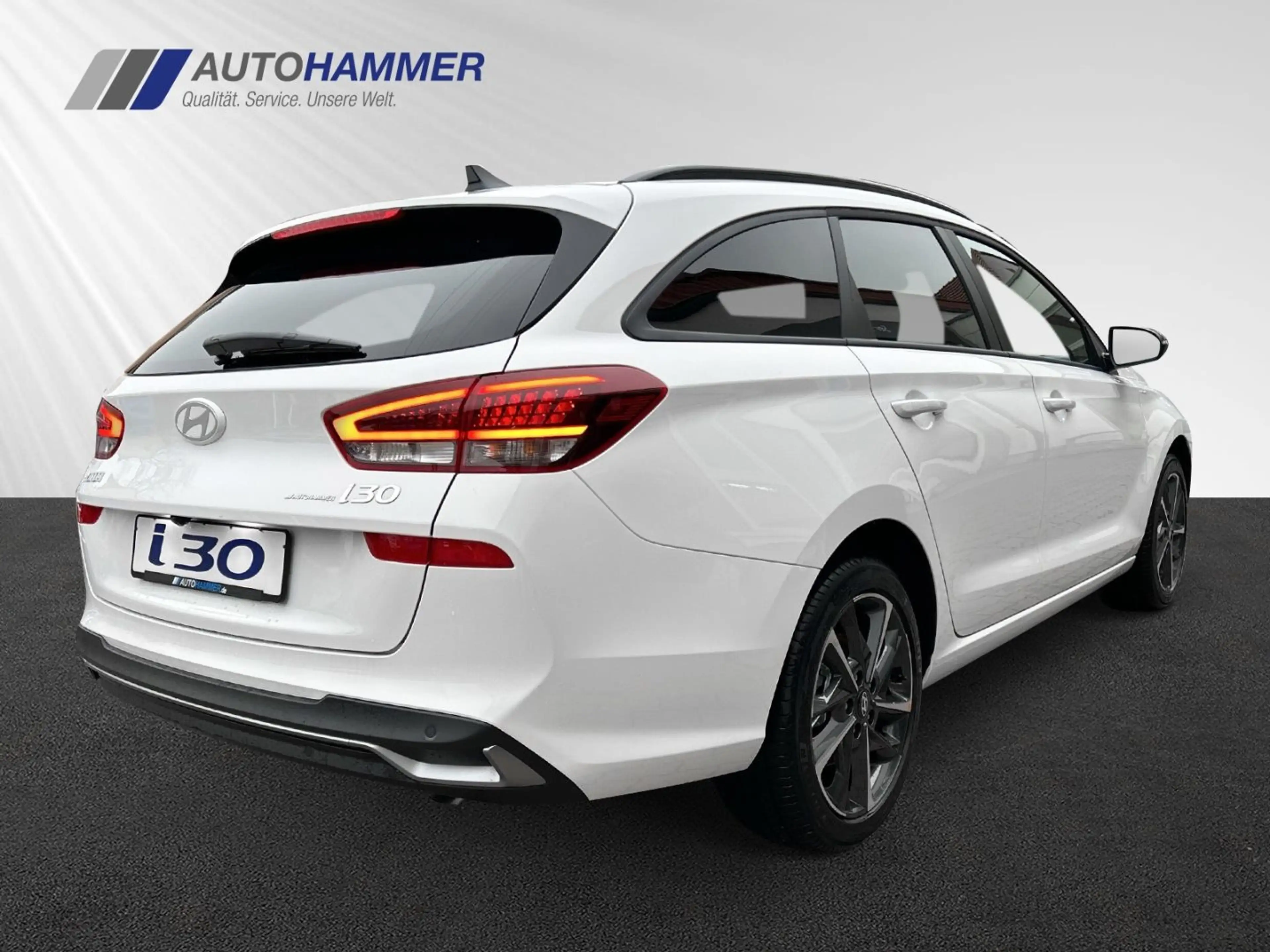 Hyundai i30 Kombi 1.5T M/T ADVANTAGE SHZ LED Navi PanD. — photo 12