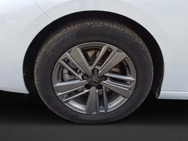 Peugeot 308 view 8